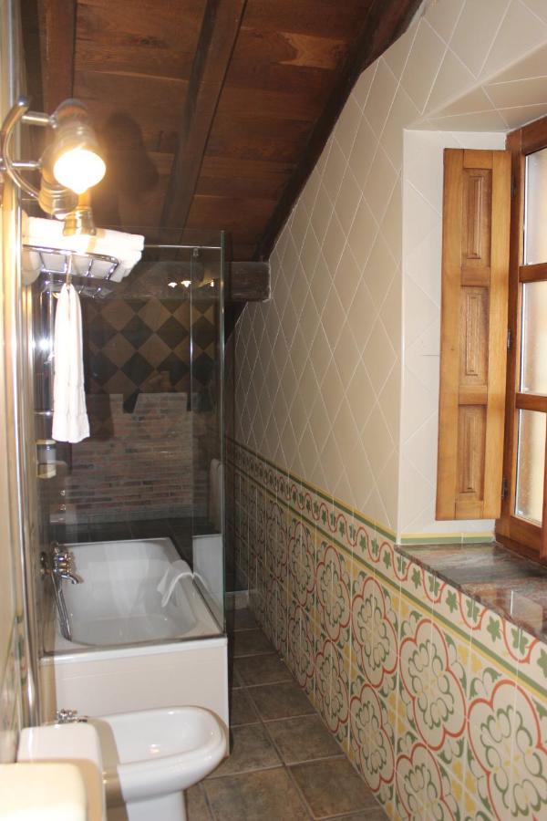 La Venta De Quijas B&B 외부 사진