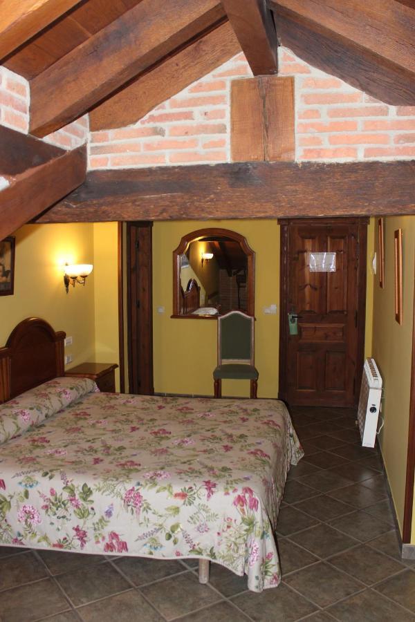 La Venta De Quijas B&B 외부 사진