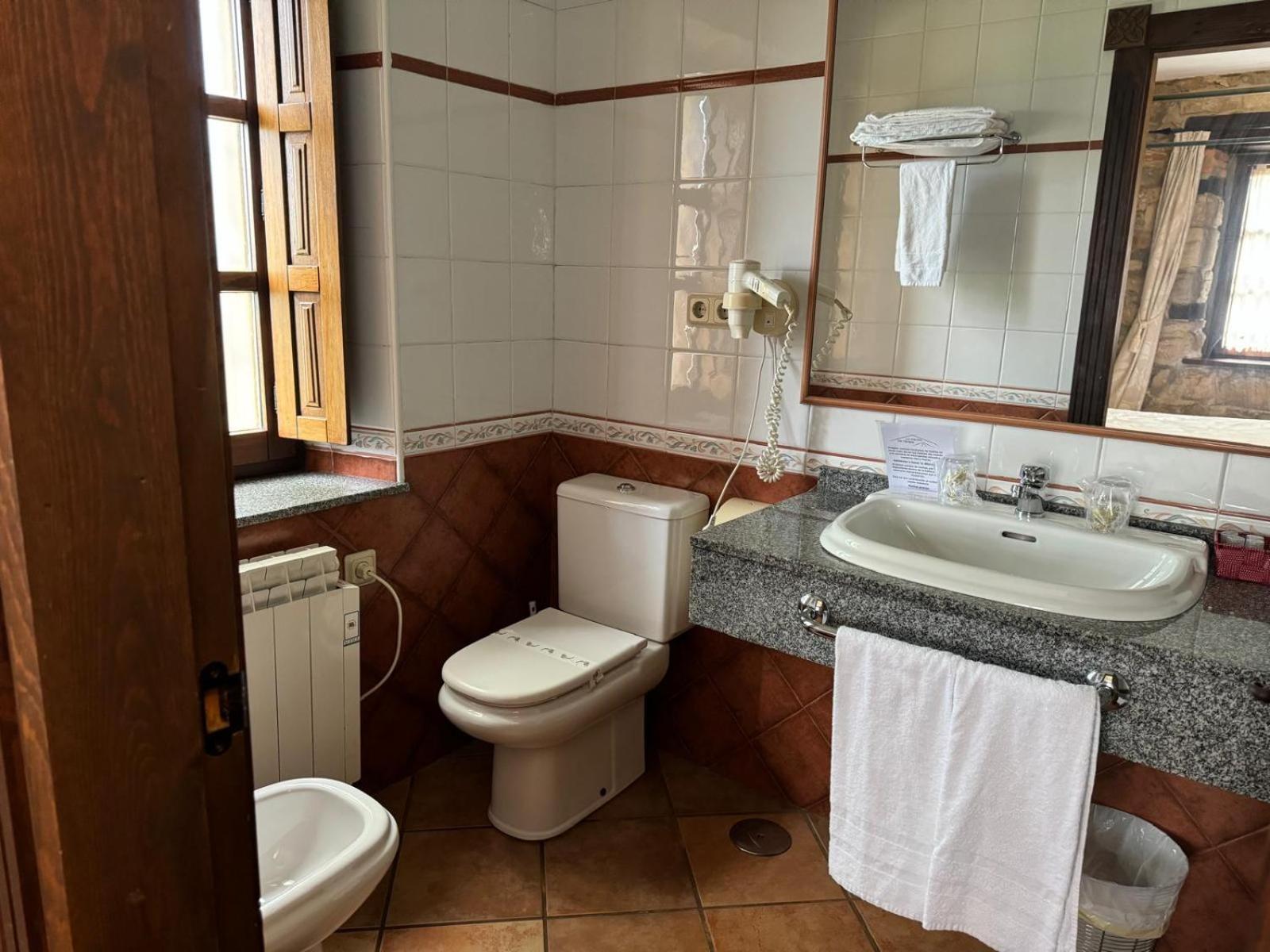 La Venta De Quijas B&B 외부 사진